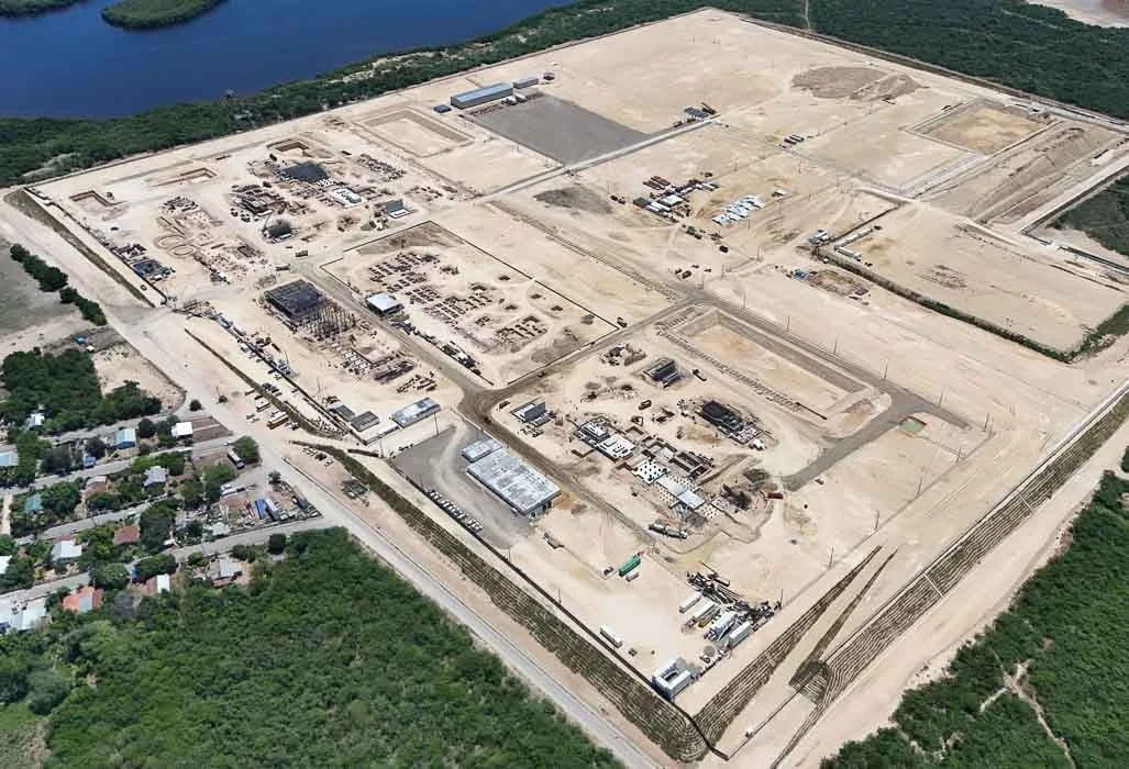 Vista aérea de las obras de las centrales de ciclo combinado de Manzanillo, en República Dominicana.